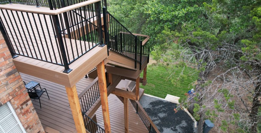 Central Texas guide to best deck materials and contractor